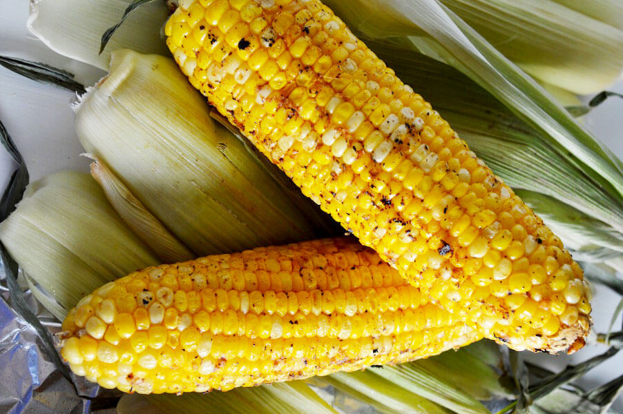 Paprika and Garlic Grilled Corn under 30 minutes