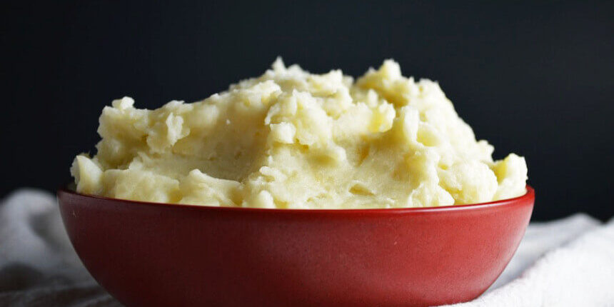 4 ingredient Buttery Mashed Potatoes